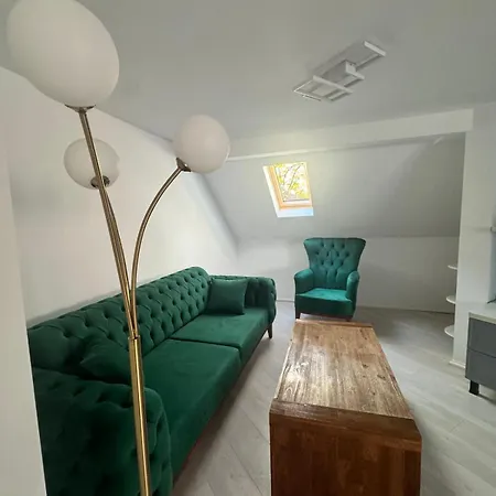 Apartment Echo Spacious Two *